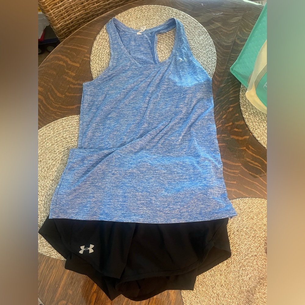 Under Armour Running Set.